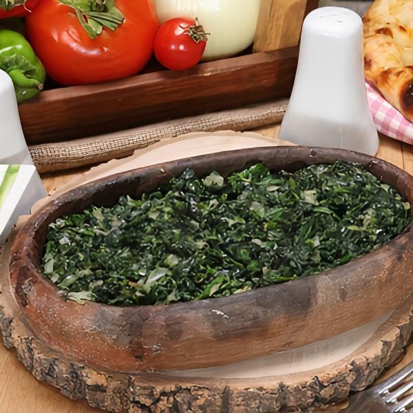 Güveçte Ispanak