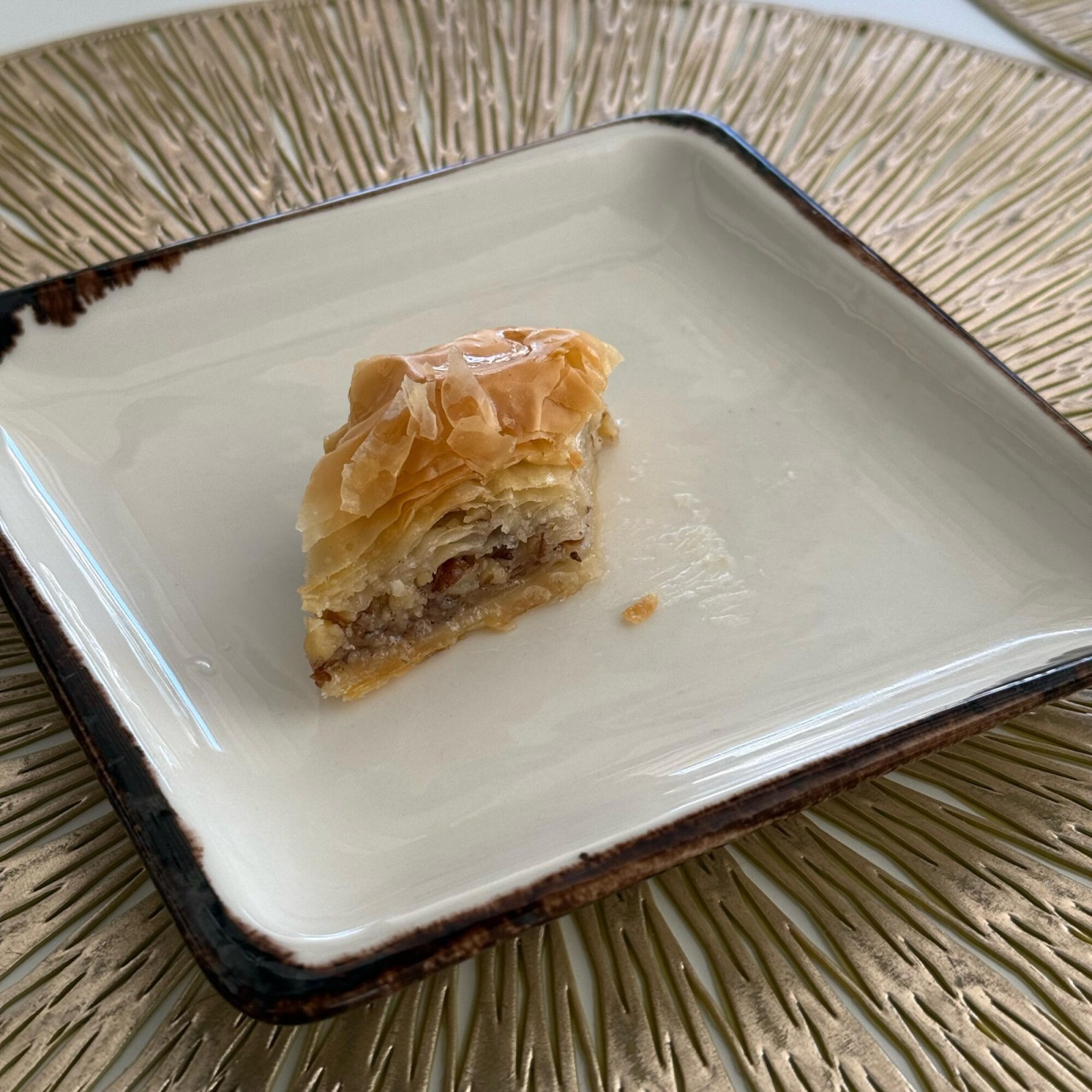 Cevizli Açma Ev Baklavası (2 Adet)