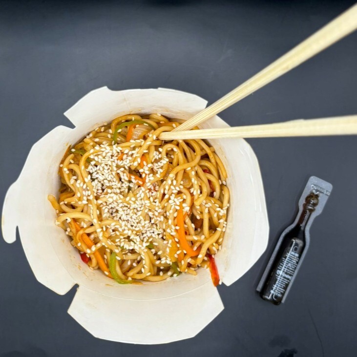 Sebzeli Noodle