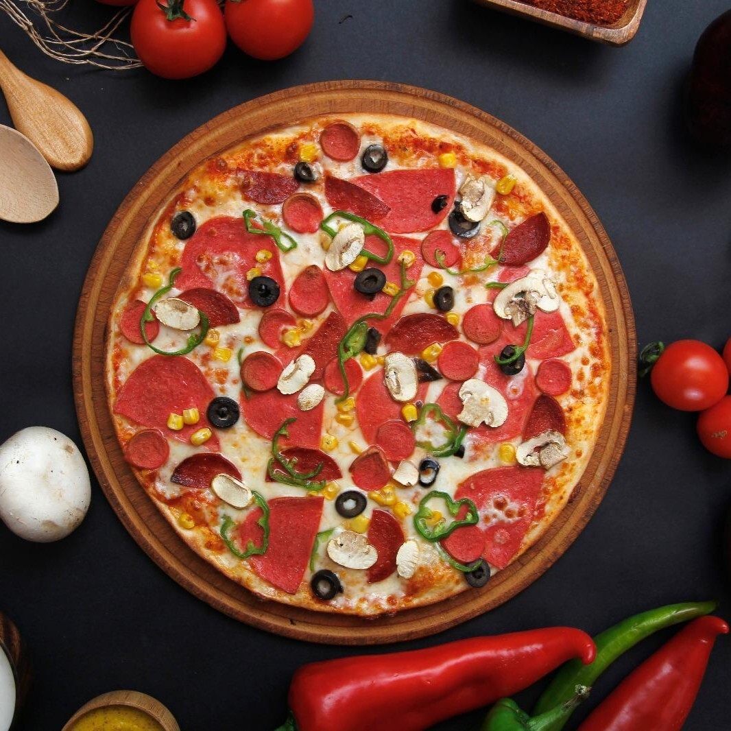 2 Büyük Boy Pizza + (1 lt) içecek