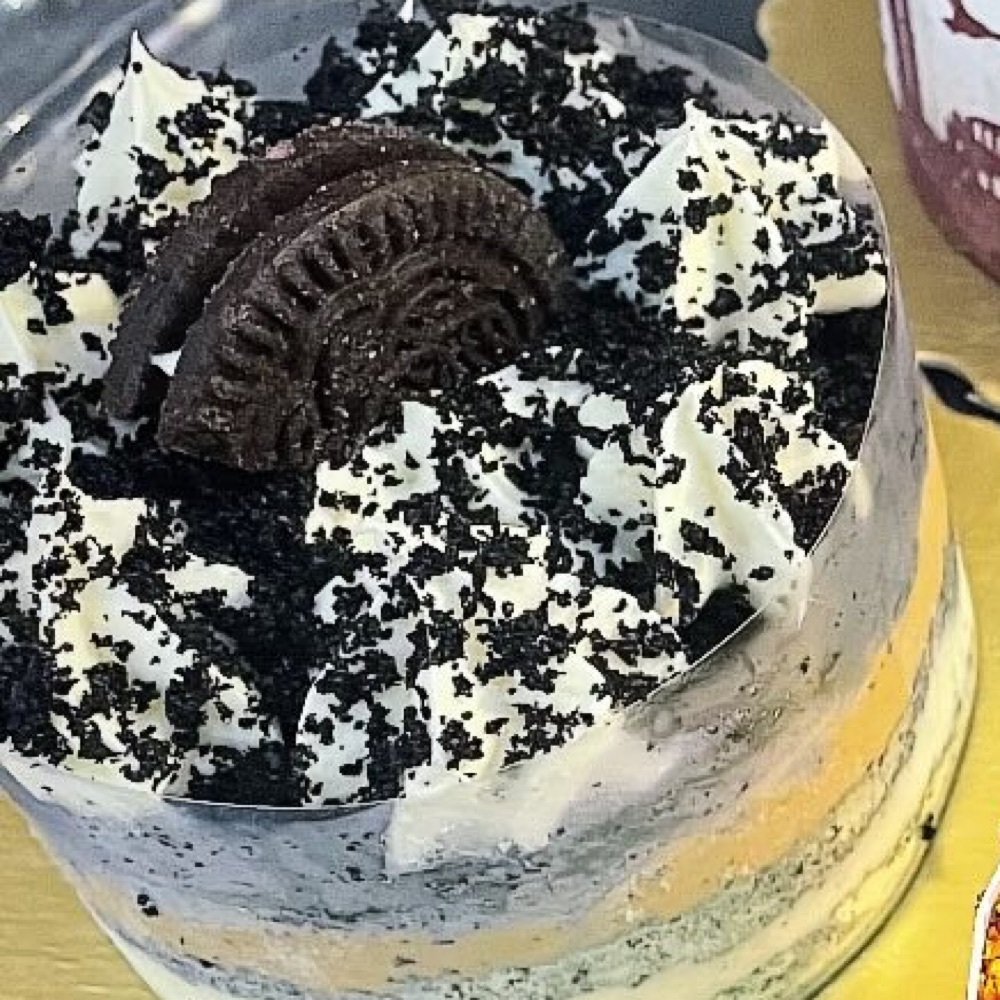 Oreolu Velvet