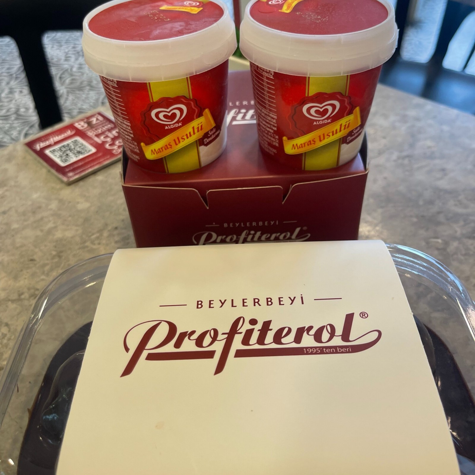 Algida Menüsü (500 gr Profiterol + 2 Adet Maraş Cup)