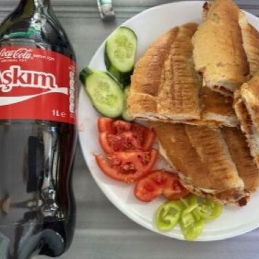 Sanayi Tost & 1 LT CocaCola