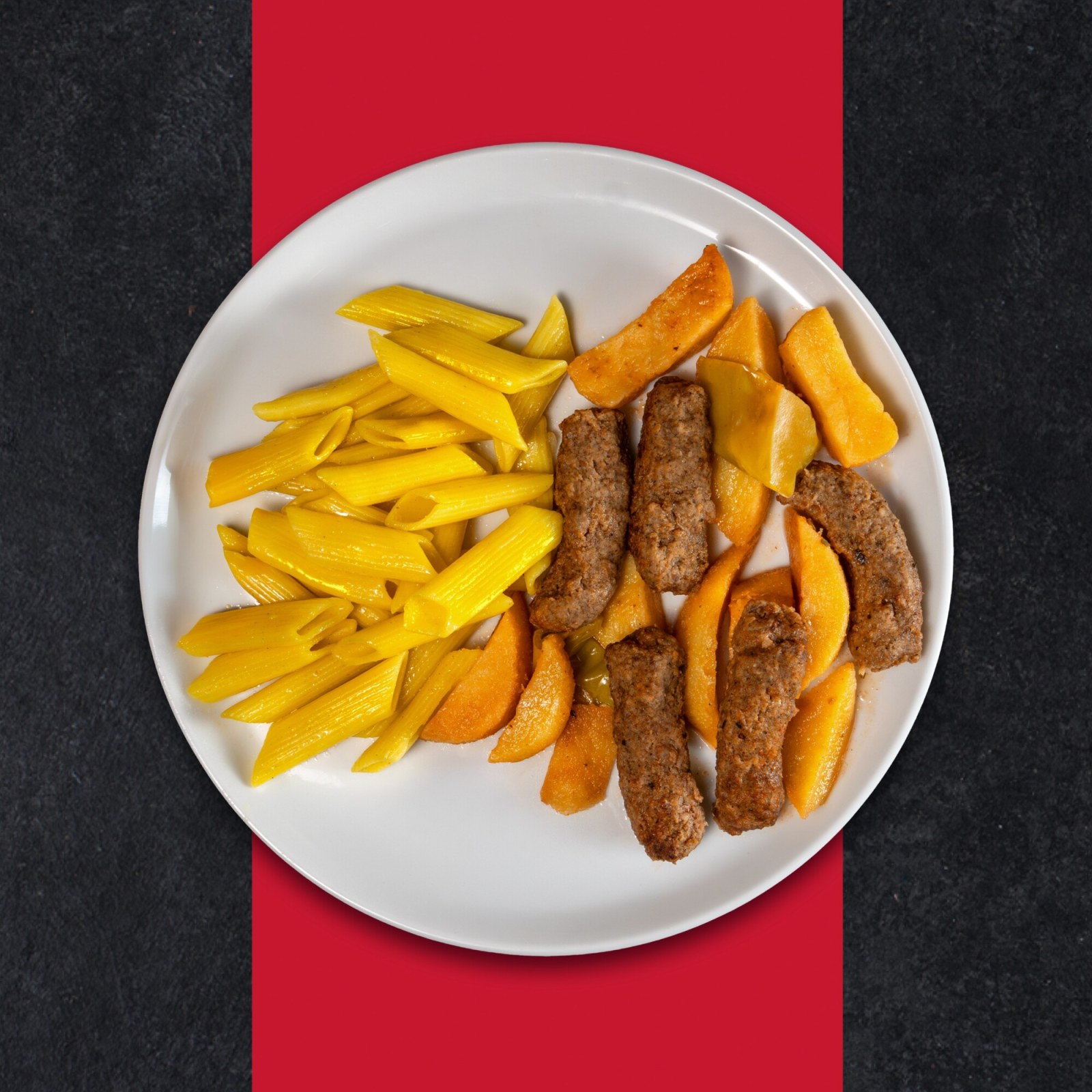 İzmir Köfte & Penne Makarna