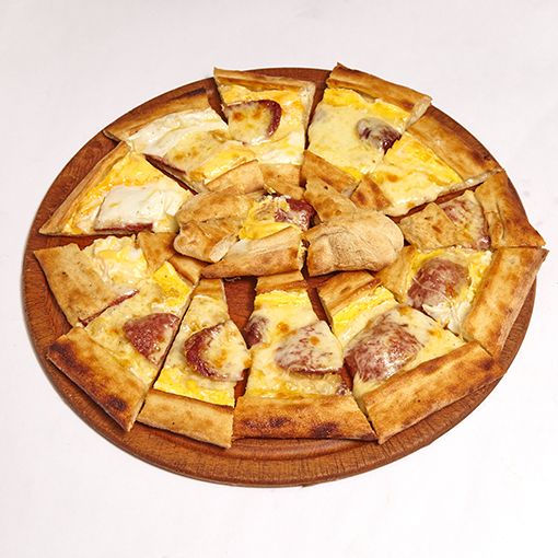 Sucuklu Kaşarlı Pide