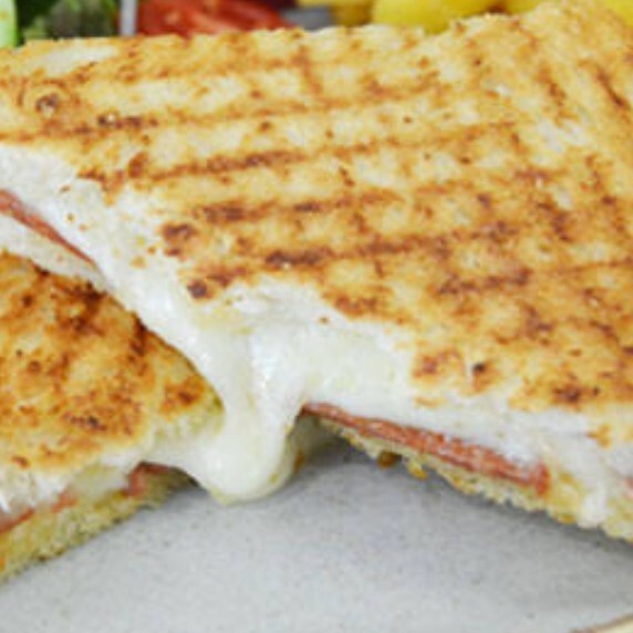 Kaşarlı Tost