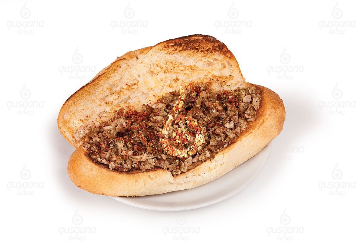 Ekmek Arası Kokoreç (Ankara Usulü İnce kıyım)