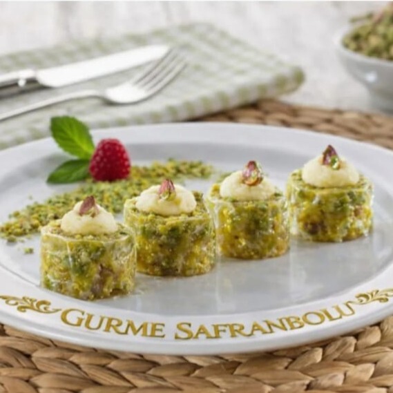 Fıstıklı Kuşgözü Baklava (750 gr)