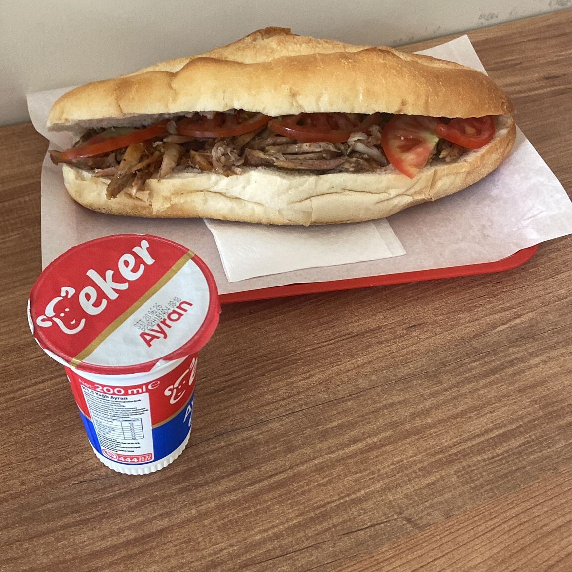 Tam Tavuk Ekmek Arası Menü