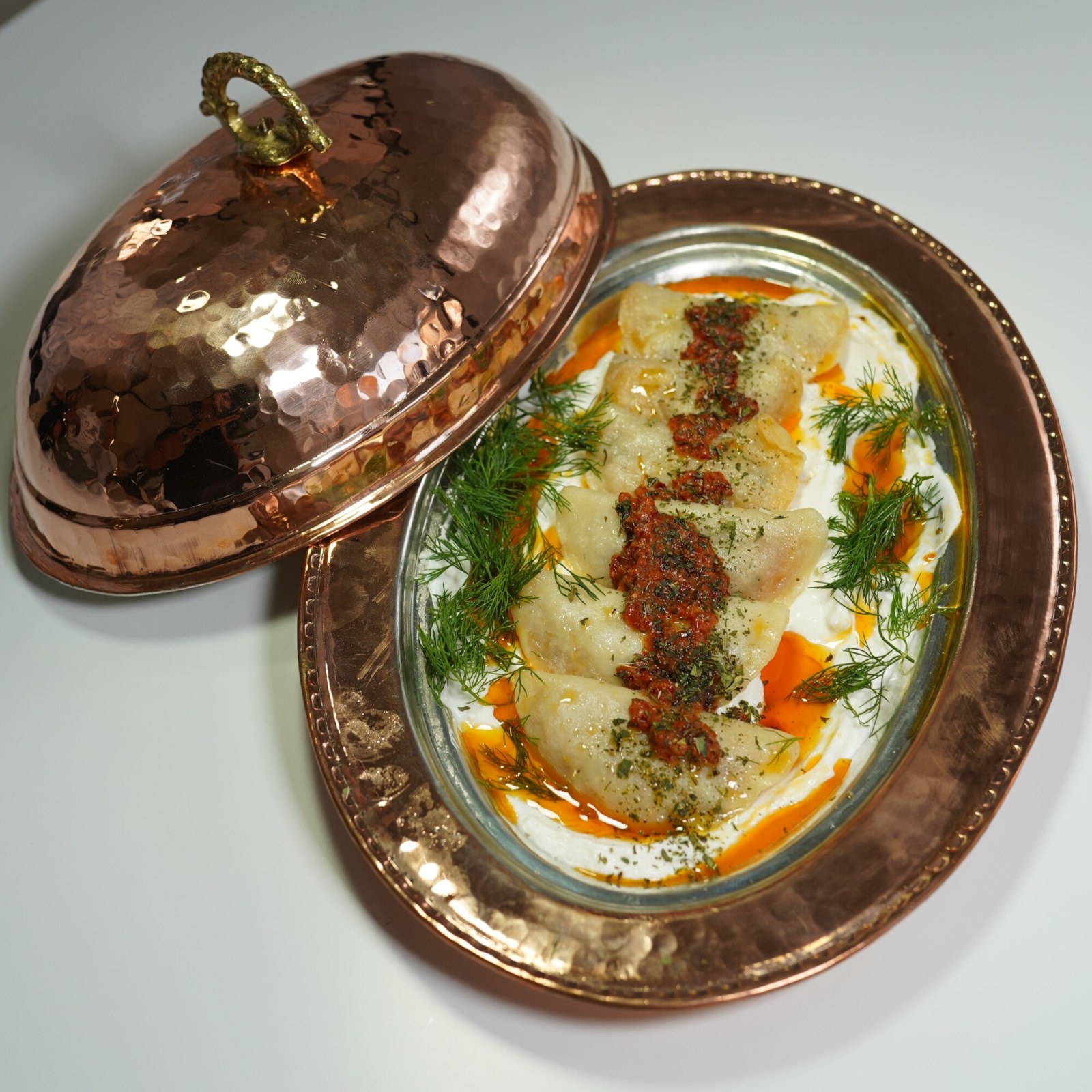 Haşlanmış Sosyete Mantısı