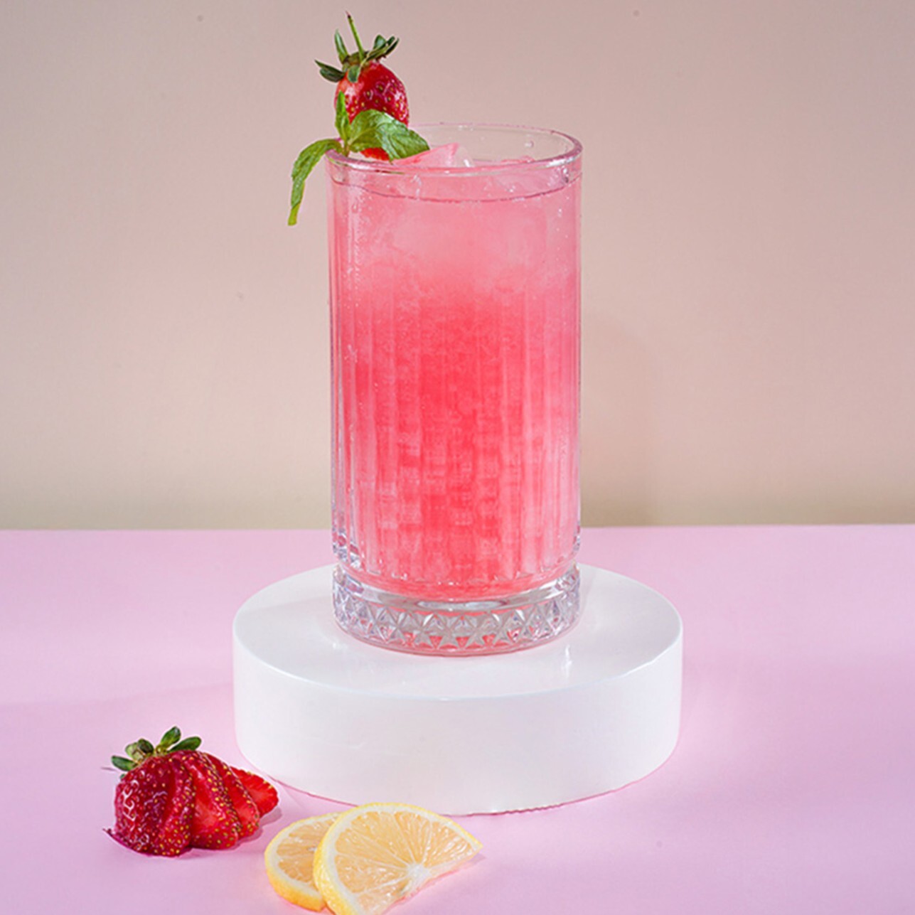 Çilekli Limonata