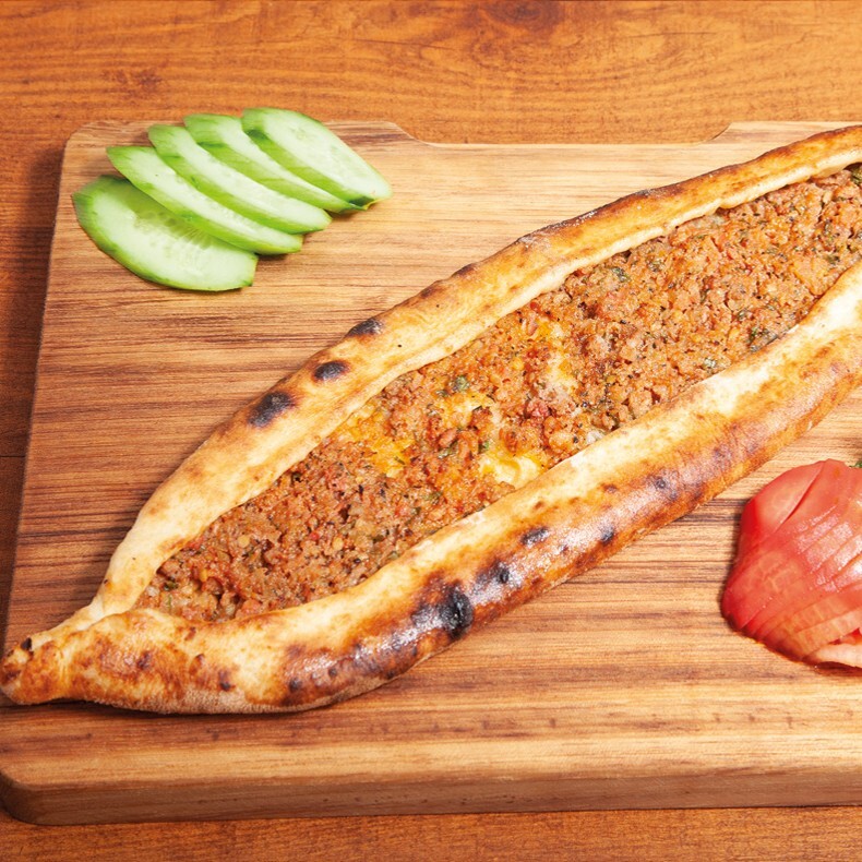 Kıymalı Pide