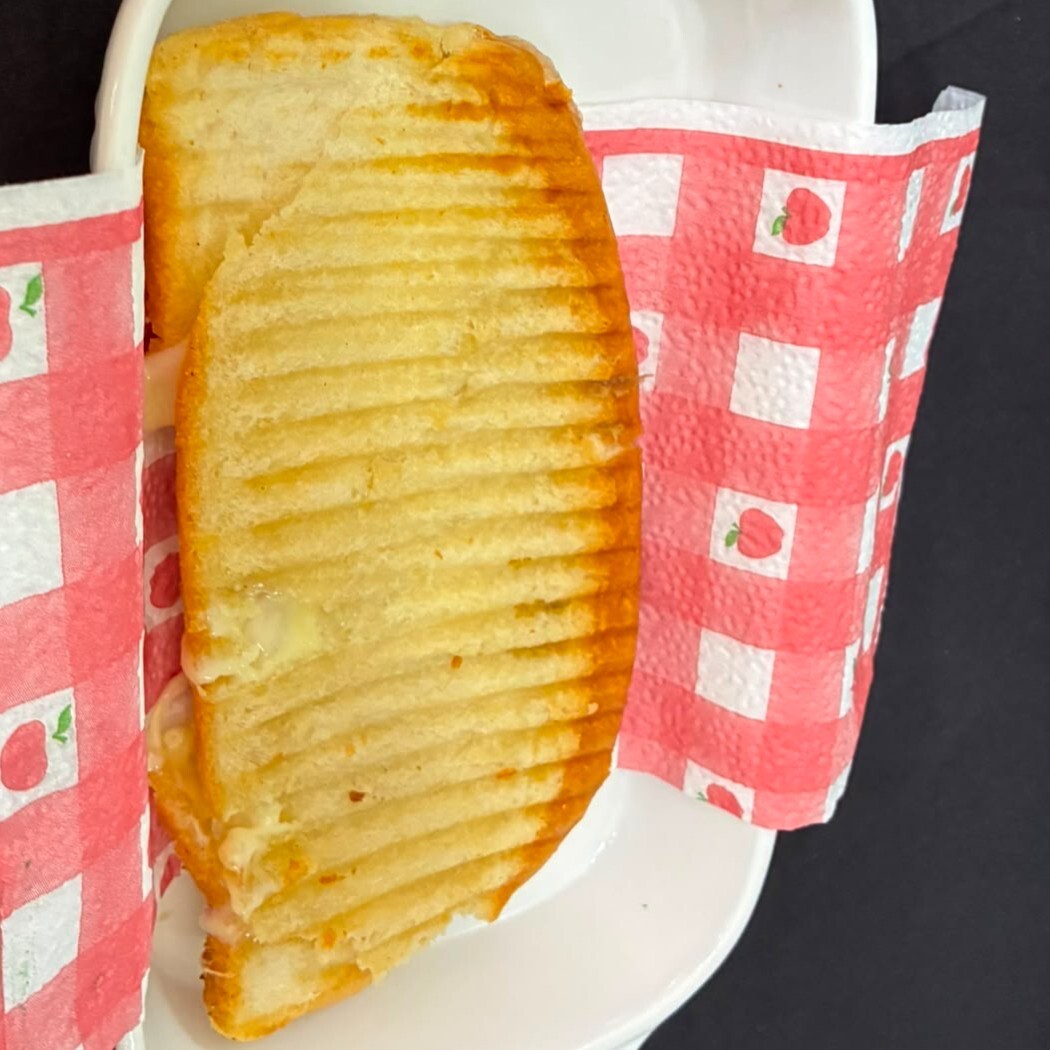 Kaşarlı tost
