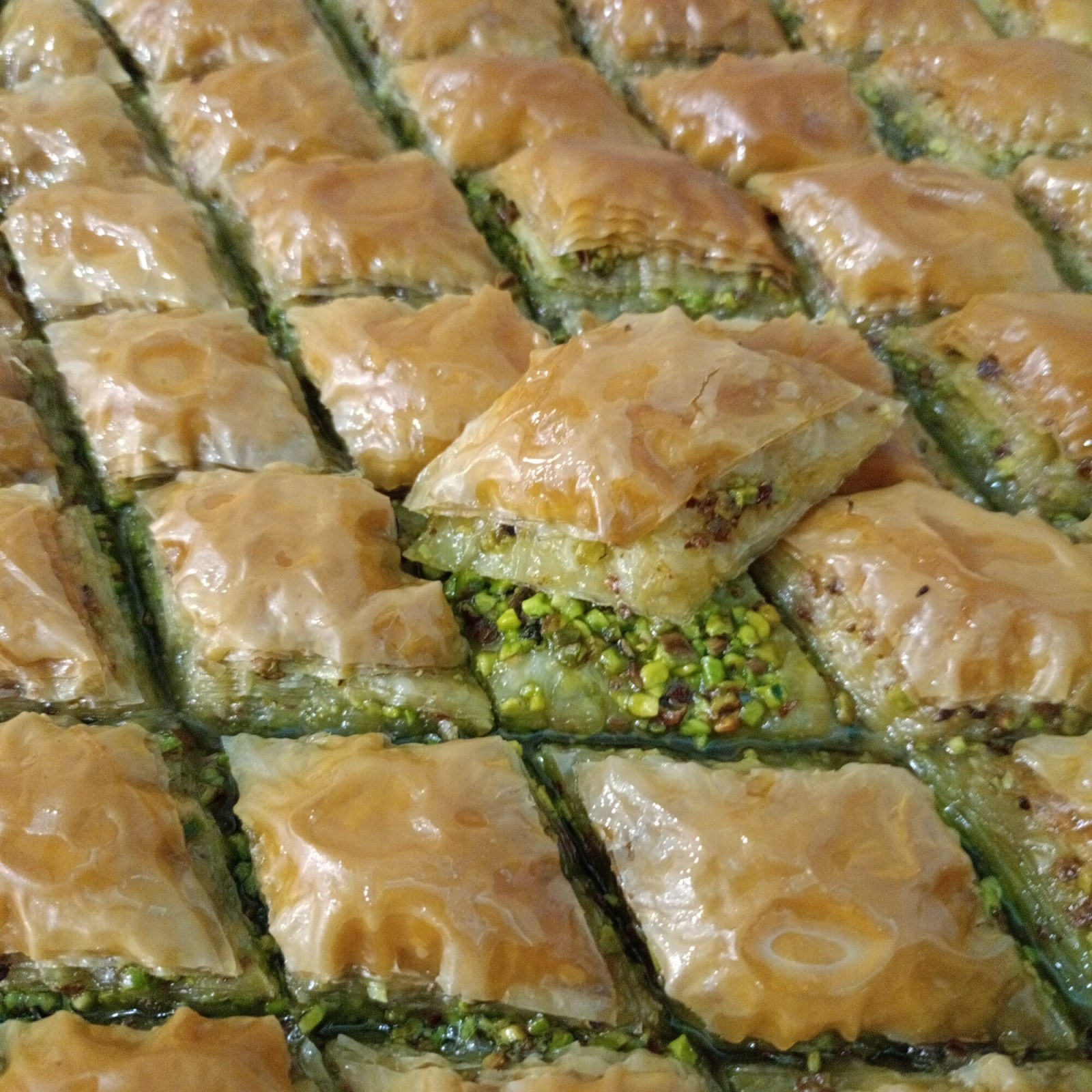 Ev Tipi Fıstıklı (1000gr)