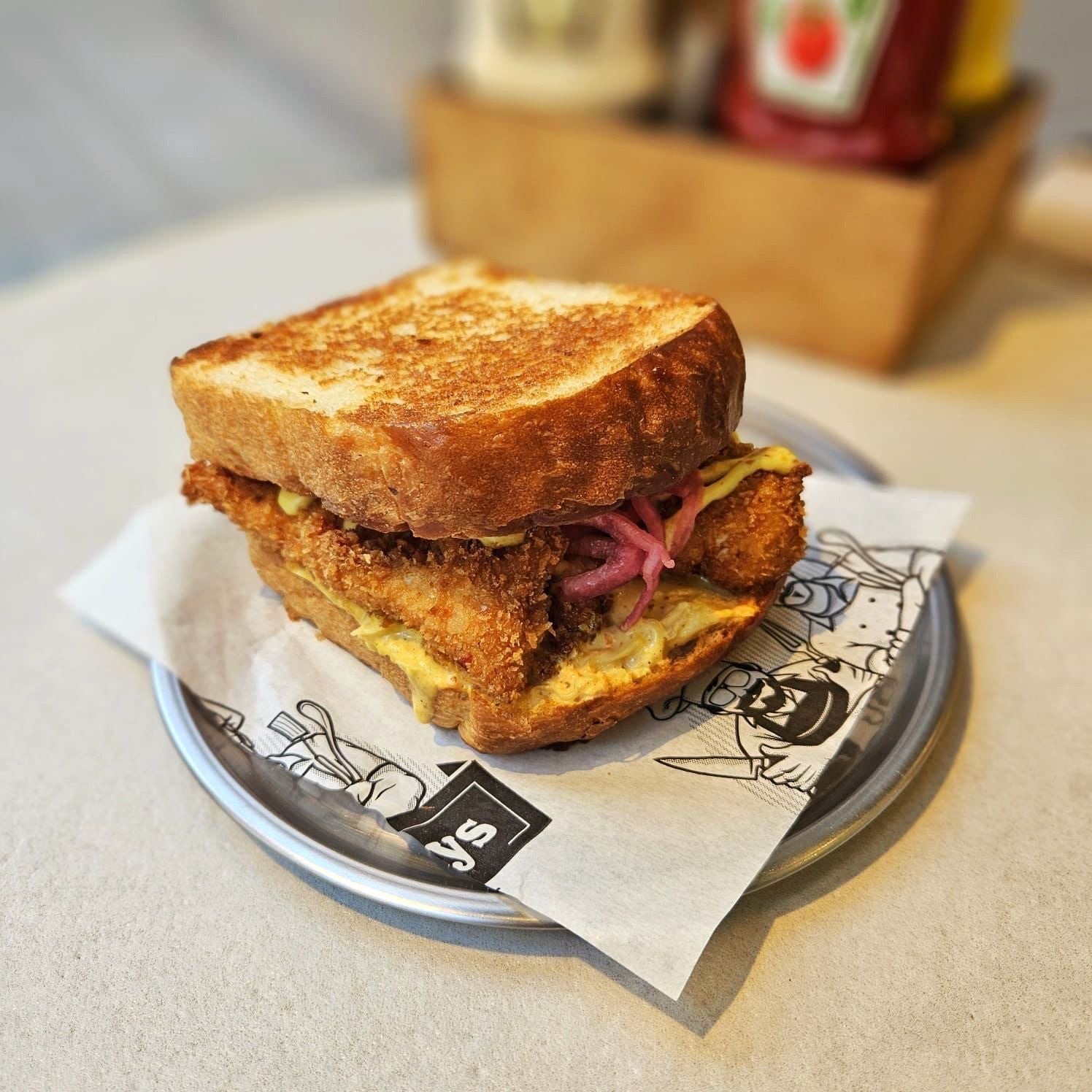 Chiky Sando
