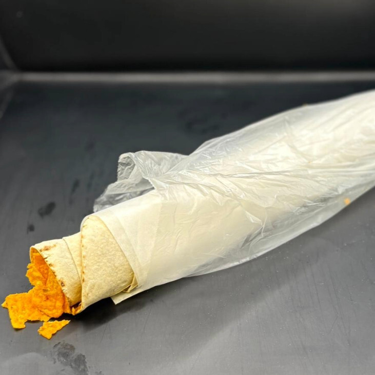 Doritoslu Mega Çiğ Köfte Dürüm (125 gr.)