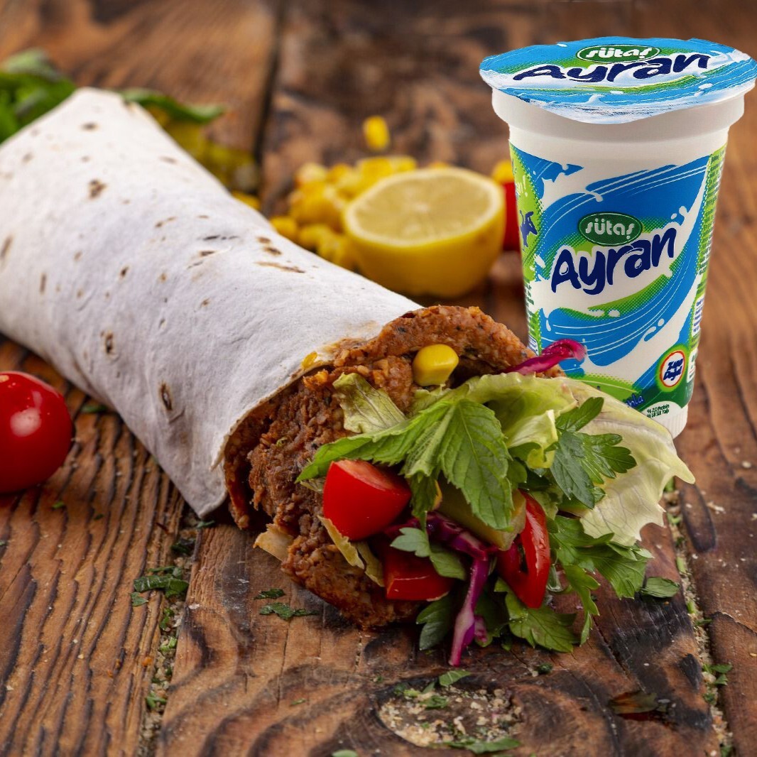 Süper Çiğ Köfte Dürüm + Ayran