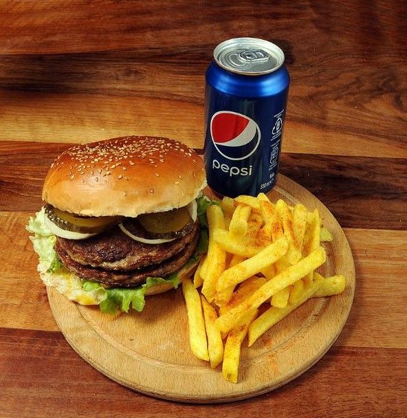 Kral Burger Menü