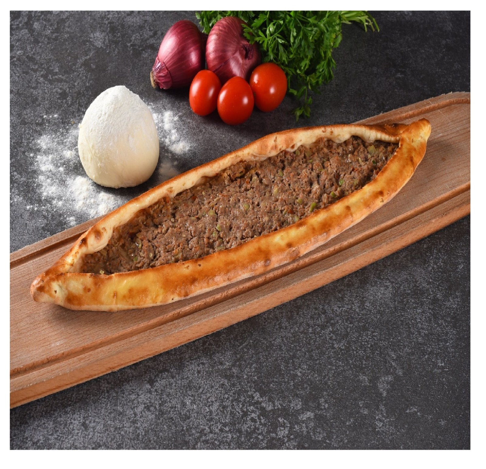 Tatlıses Özel Kıymalı Pide
