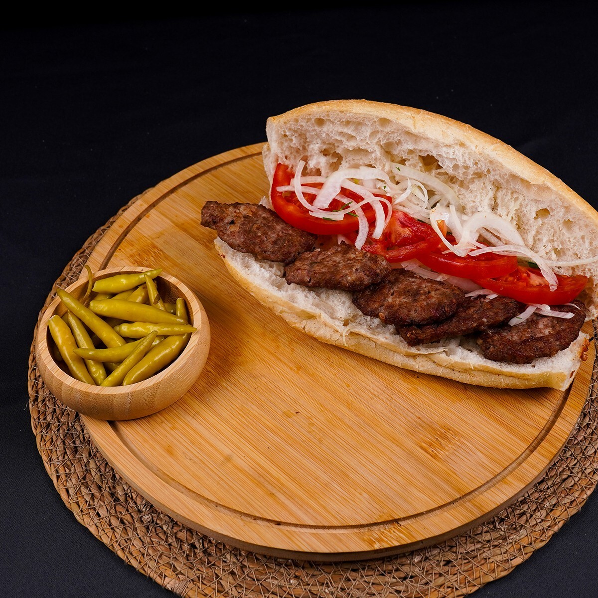 Ekmek Arası Köfte