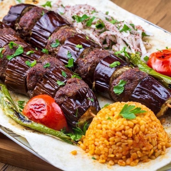 Meşhur Patlıcanlı Kebap