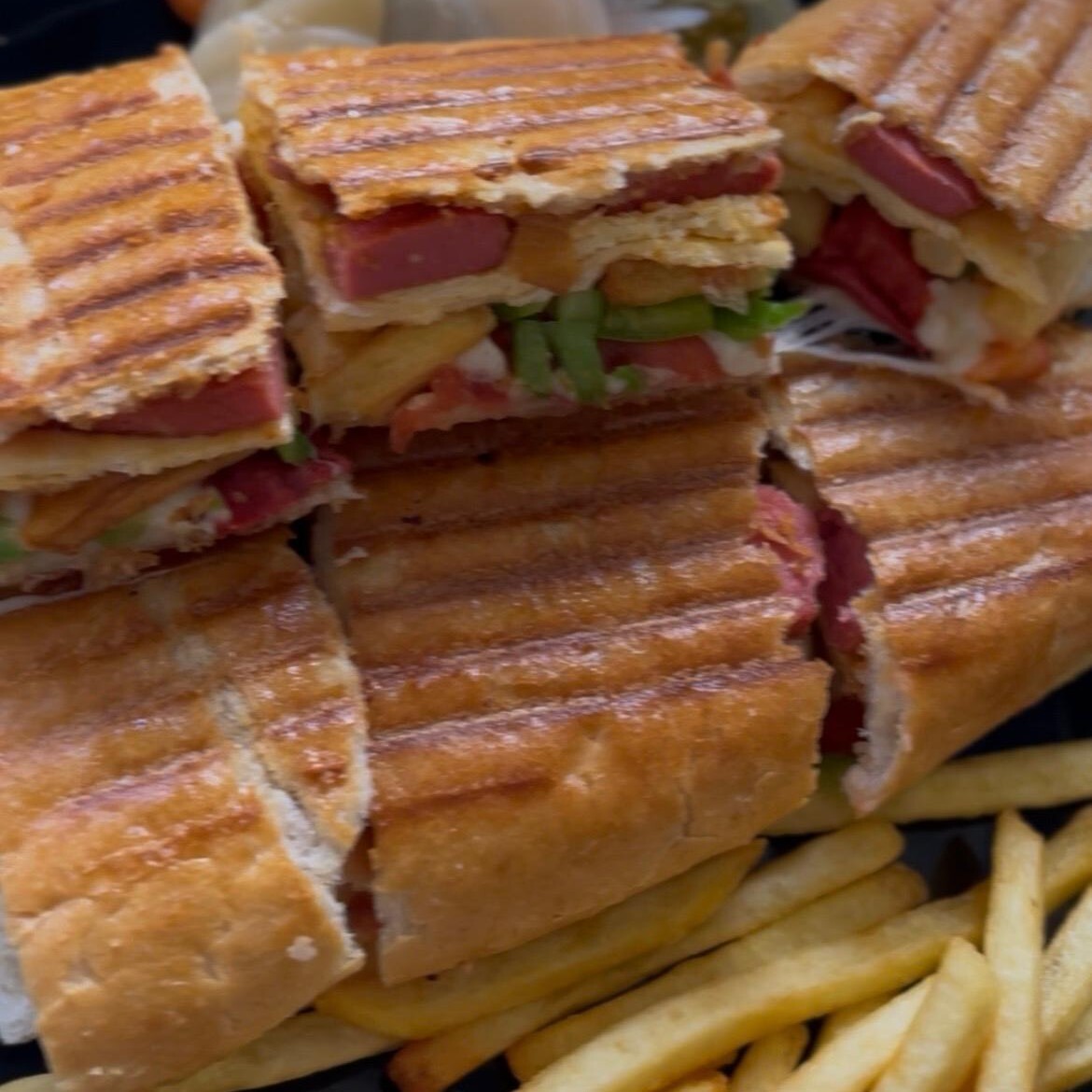 Süper Atom Tost