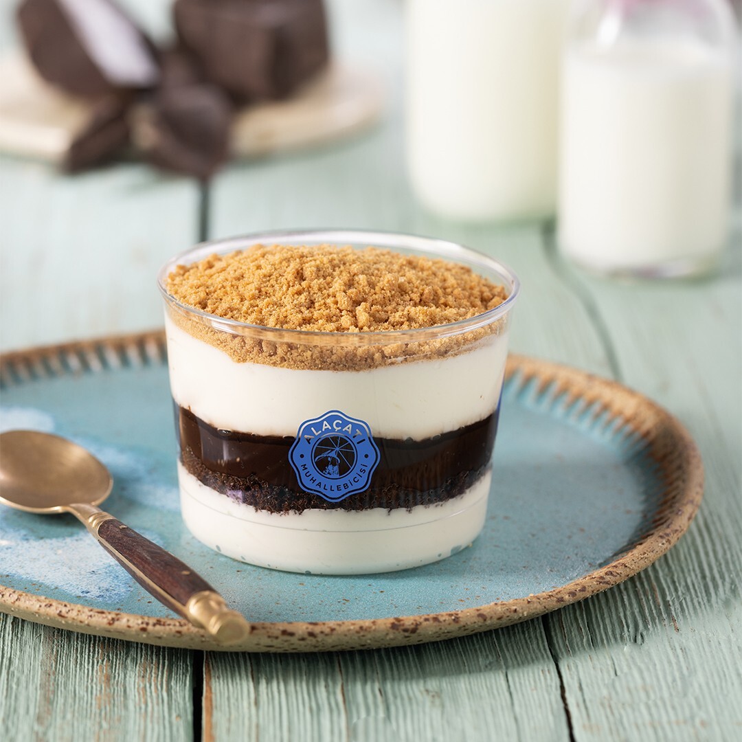 Çikolatalı Magnolia Cup