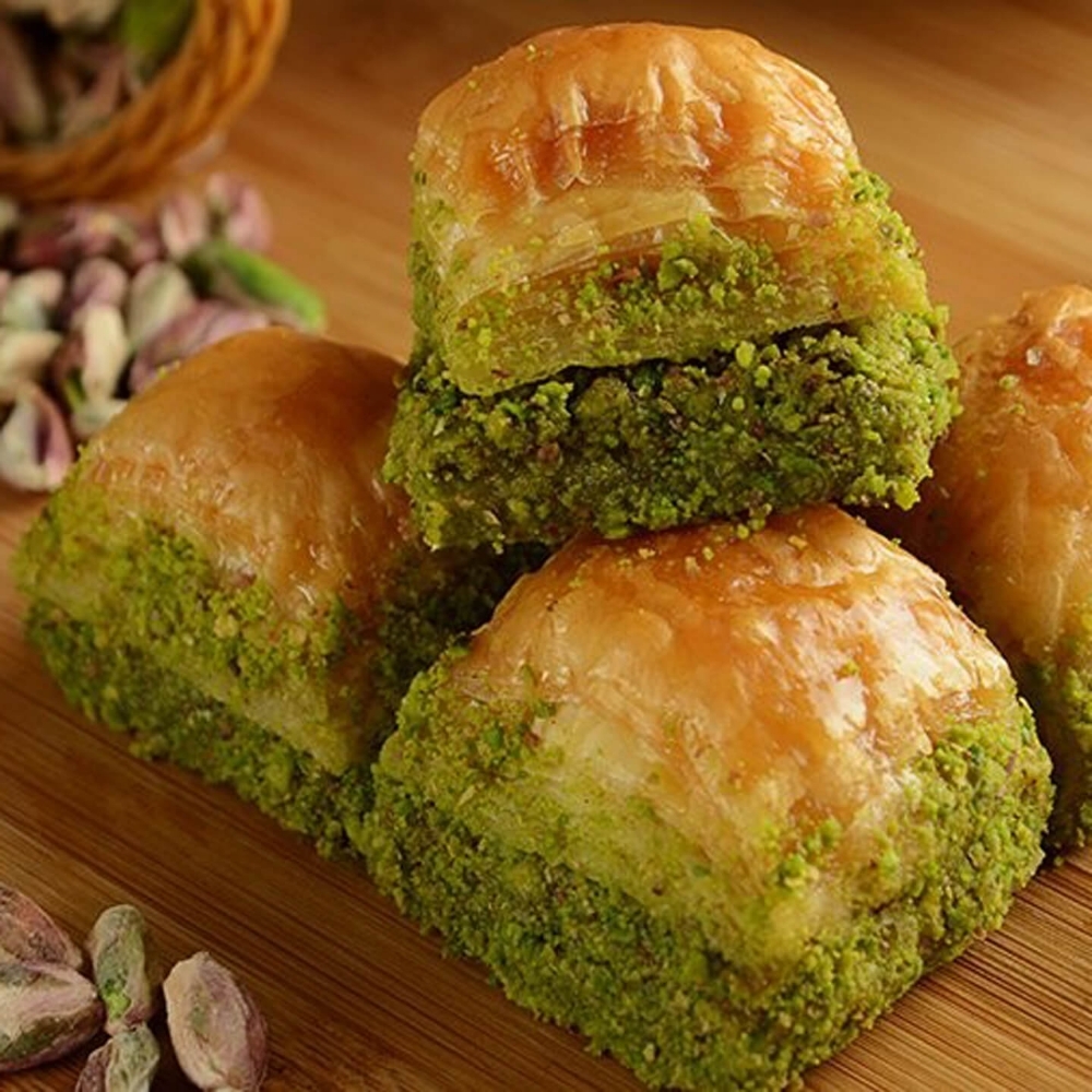 Fıstıklı Baklava (1 kg)