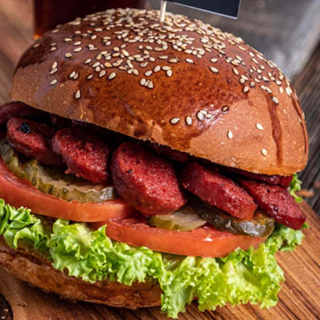 Cheedarlı Sucuk Burger +Patates+Kola