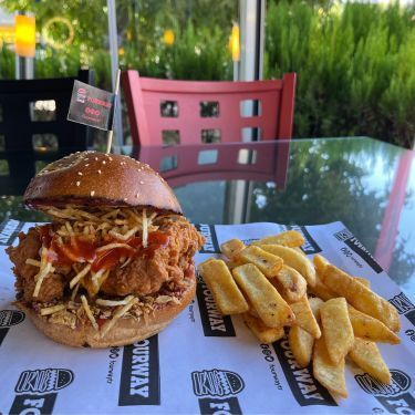 Hot Chık Burger (Acılı)