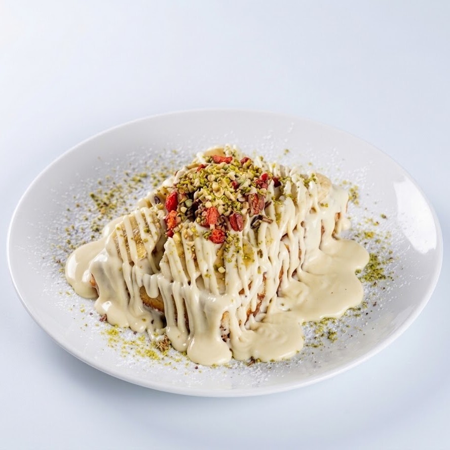 Beyaz Çikolatalı Muzlu & Çilekli Waffle (Ekstra)