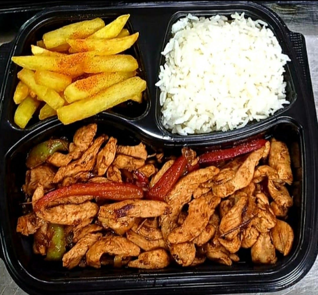 Meksika Soslu Tavuk Menü