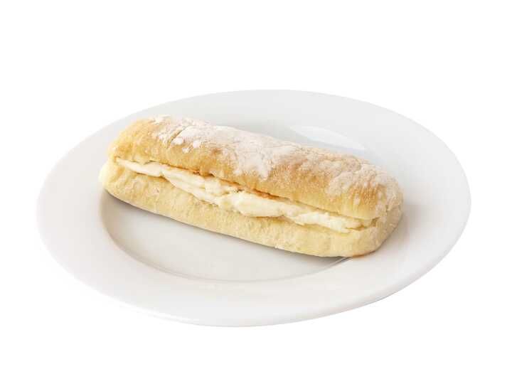 Klasik Beyaz Peyniri, Domates Ve Zeytin Ezmeli Ciabatta