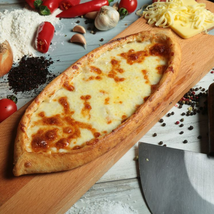 Kaşarlı Pide