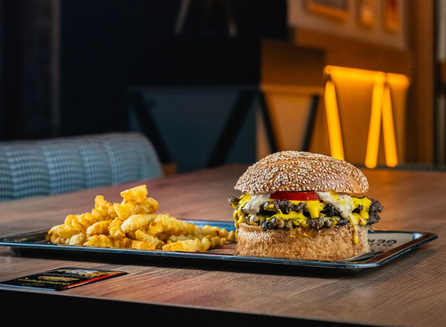 Honeymoon Burger
