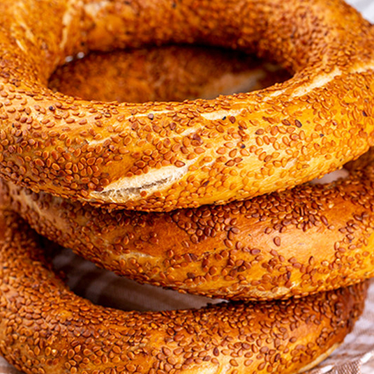 Gevrek (Sütlü Simit)
