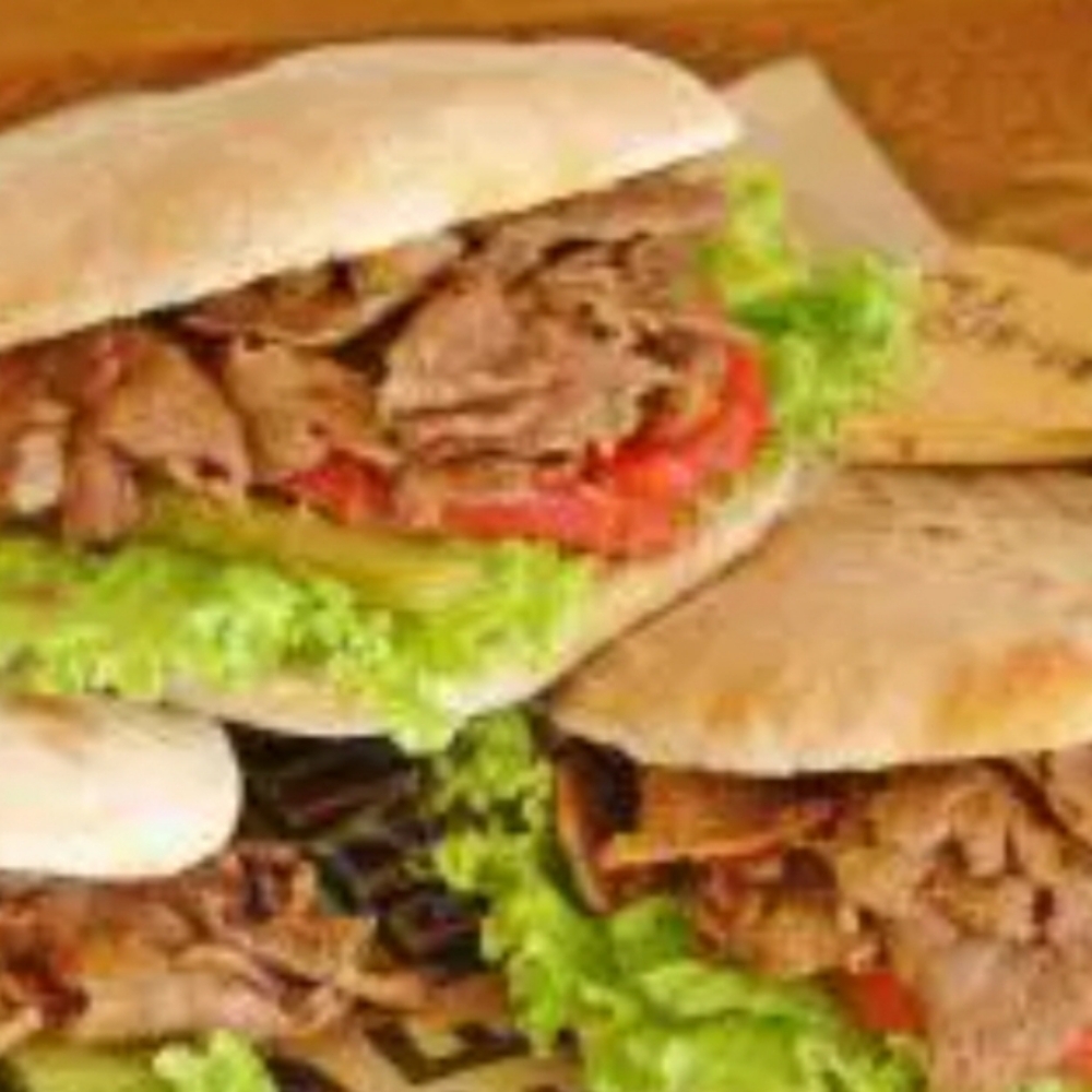 2 adet yarım ekmek arası et döner