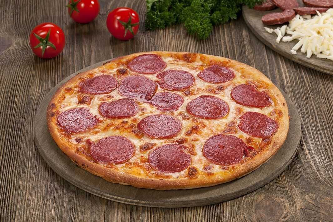 Kaşarlı Sucuklu Trabzon Pidesi