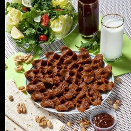 Aile Boyu Çiğköfte [ 4 5 Kişilik]+ 1 Litrelik Sütaş Ayran