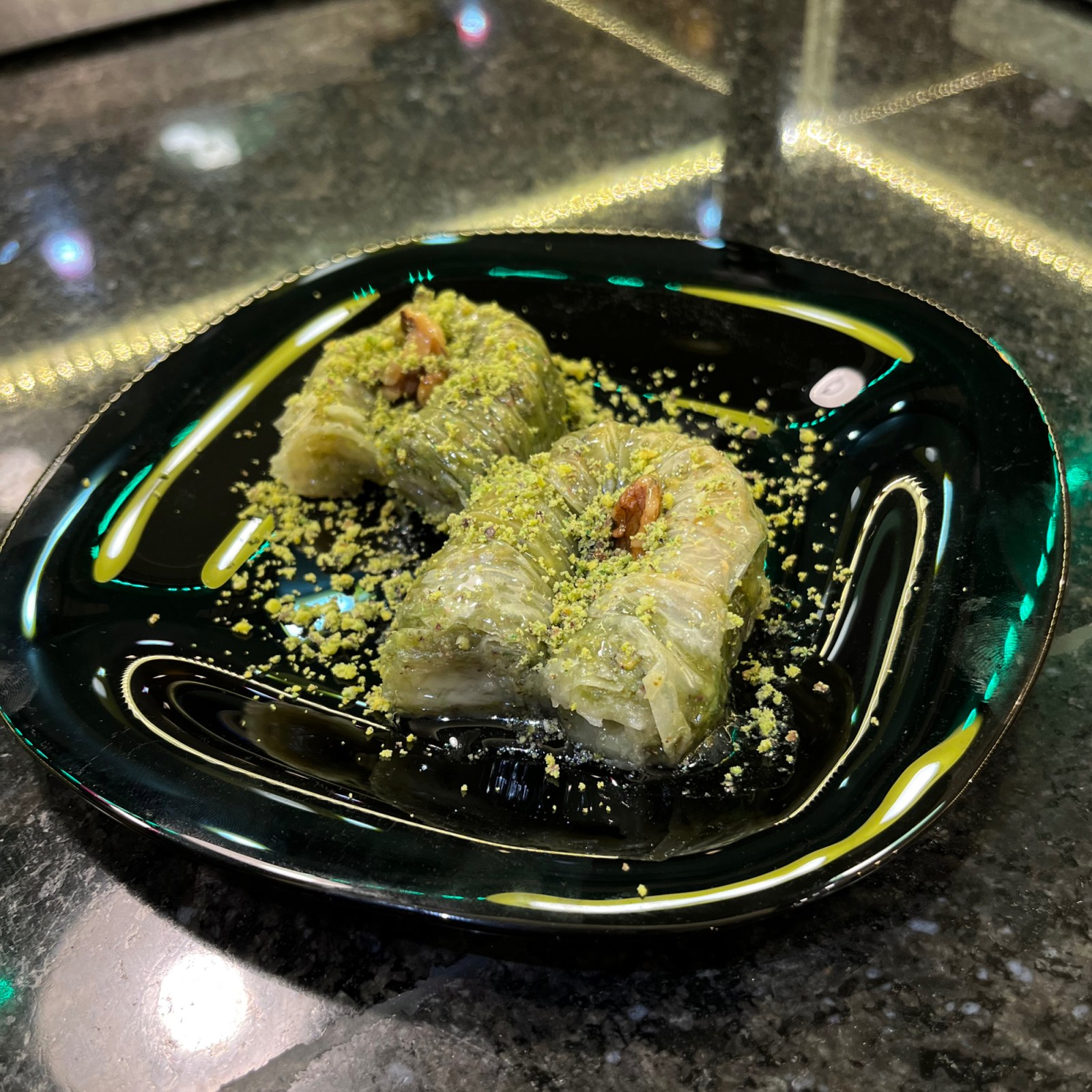 Fıstıklı İncir (1kg.)