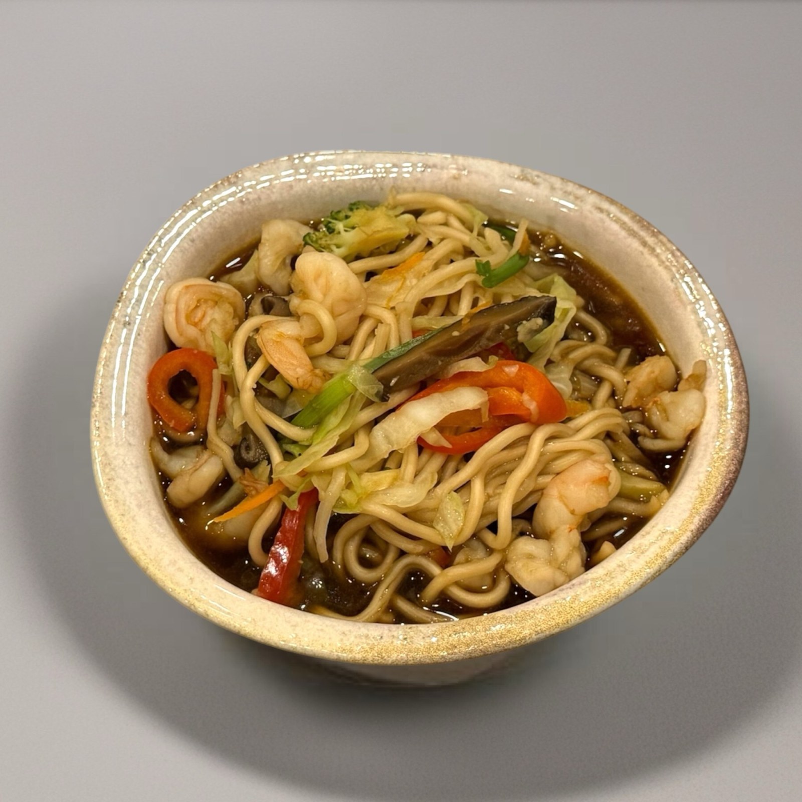 Karidesli ve Sebzeli Ramen Çorba