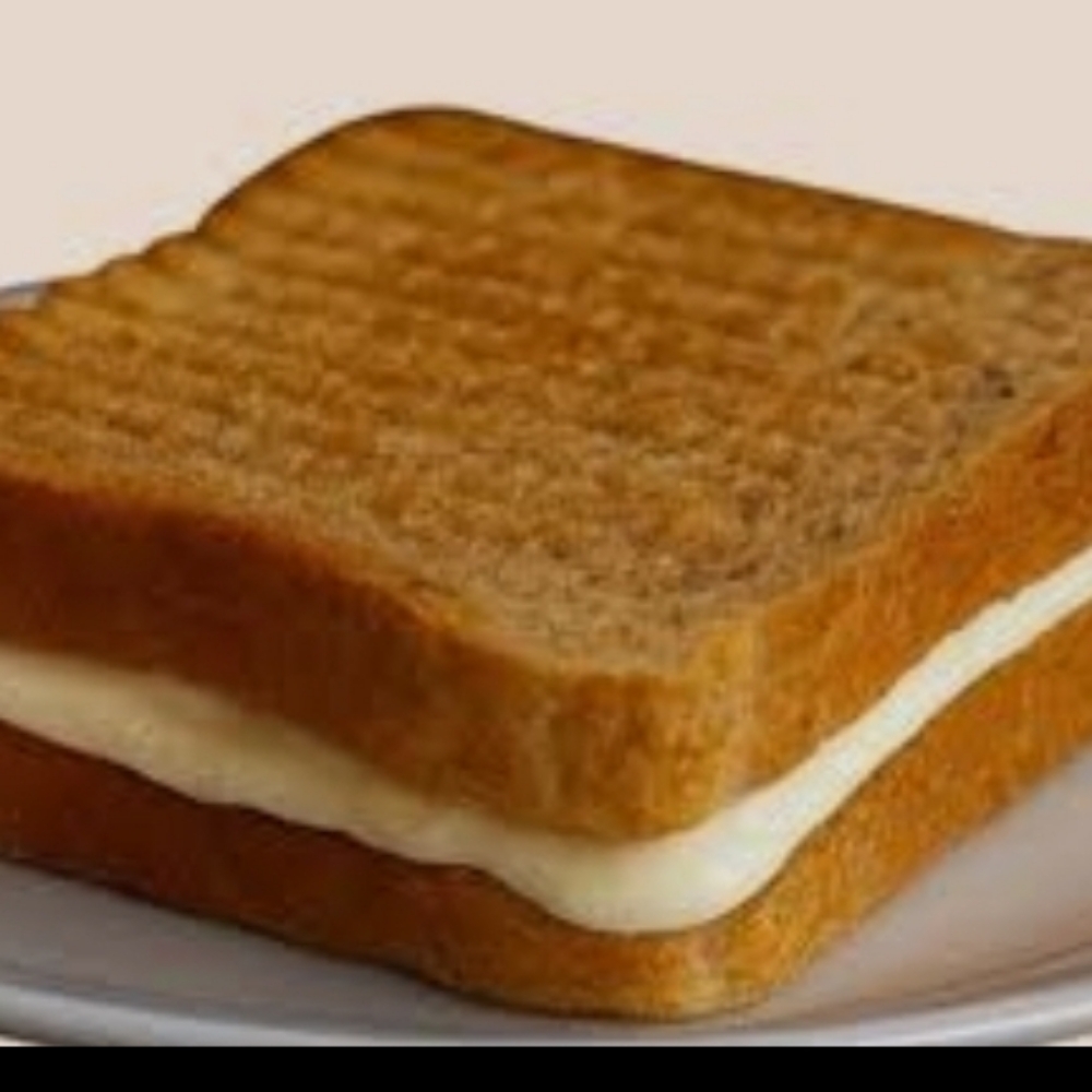 Kepek Ekmeğine Çift Kaşarlı Tost