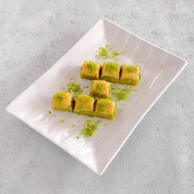 Fıstıklı Özel Baklava (1 kg.)