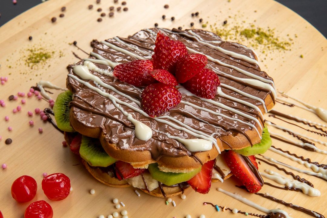 DoubleBucks Çiçek Waffle