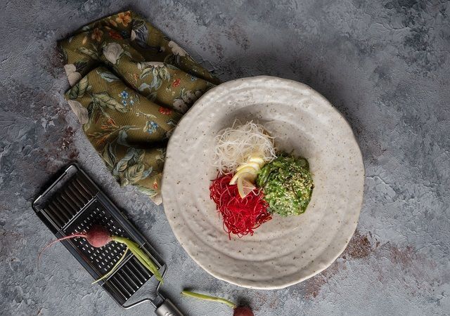 26 Goma Wakame Salata