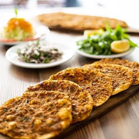 5 adet mersin lahmacun