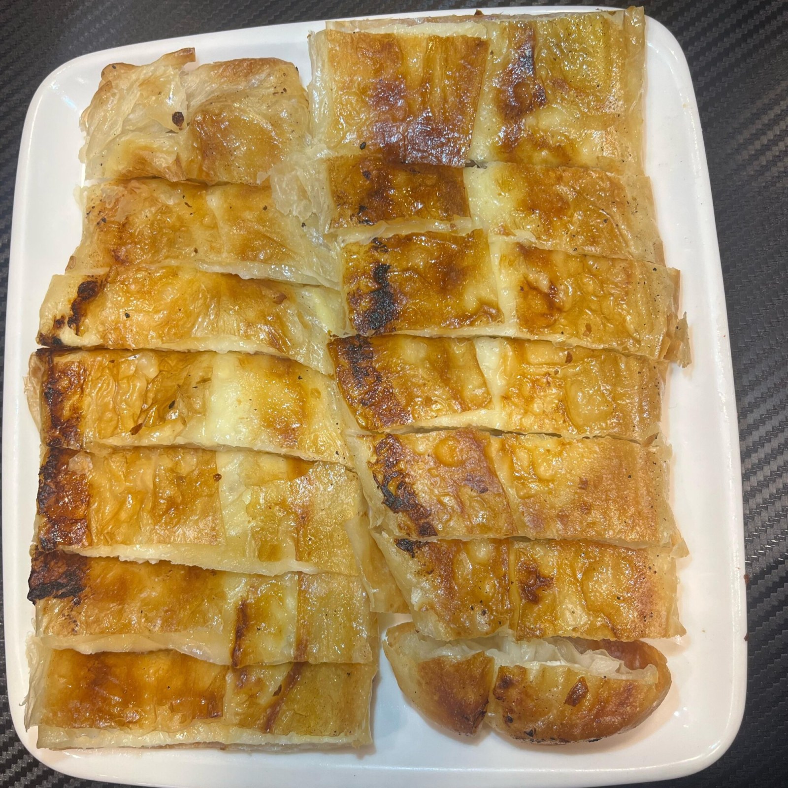 Peynirli Börek Menü
