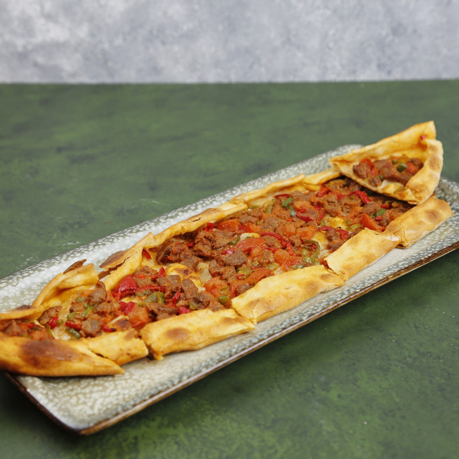 Kuşbaşılı Pide