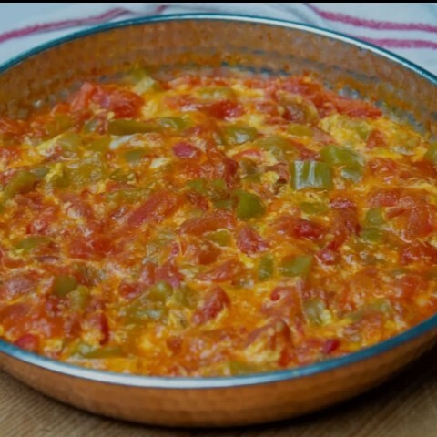 Dana Sucuk Kaşar Menemen