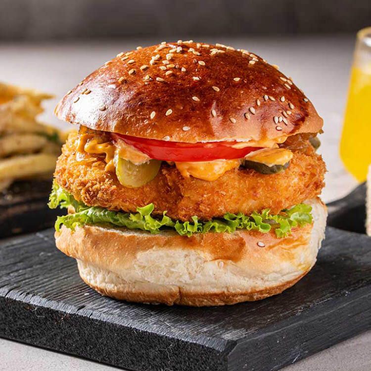 Popcorn Crispy Chicken Burger